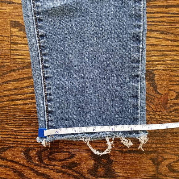 🚫SOLD🚫OldNavy▪︎Original Mid Rise Jeans - Picture 11 of 15